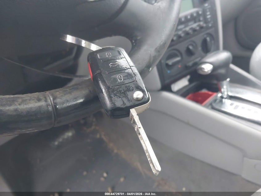 2004 Volkswagen Jetta Gls 2.0L VIN: 3VWSK69M94M004964 Lot: 44729701