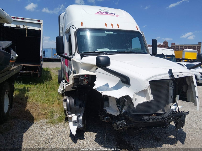 2026 FREIGHTLINER NEW CASCADIA 126