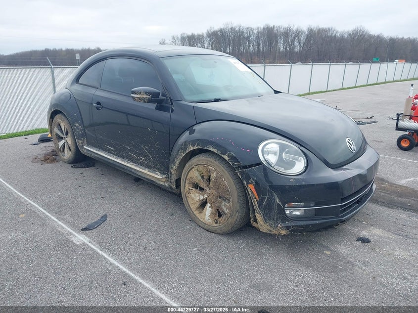 2012 VOLKSWAGEN BEETLE 2.0T TURBO