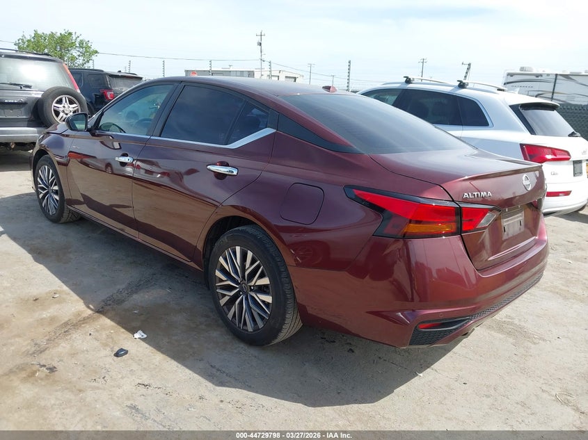 2023 Nissan Altima Sv Fwd