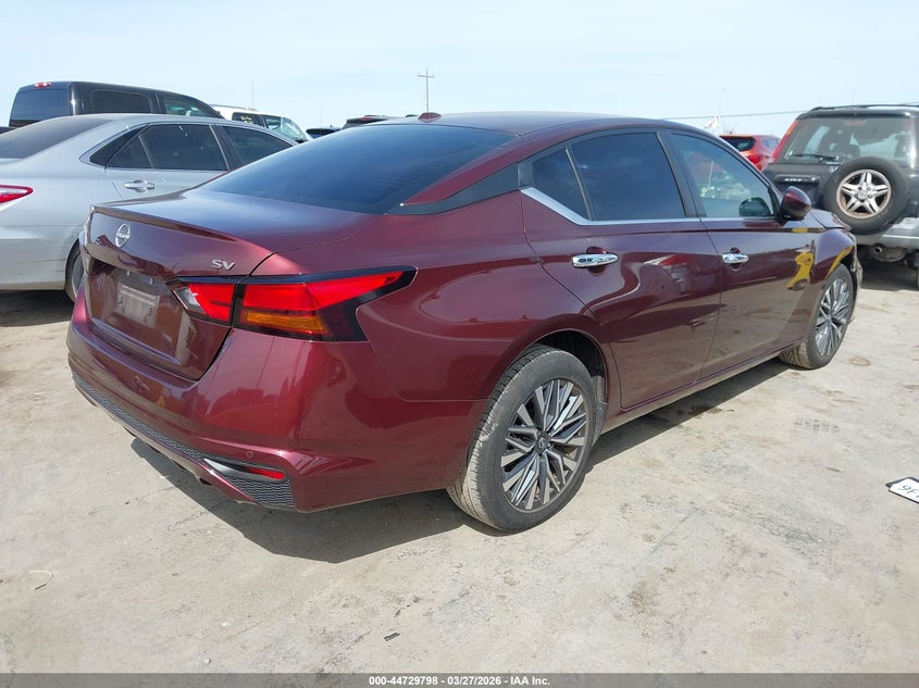 2023 Nissan Altima Sv Fwd