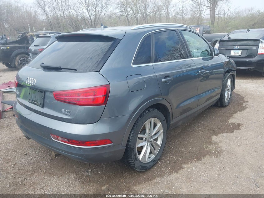 AUDI Q3 - zdjęcie 4
