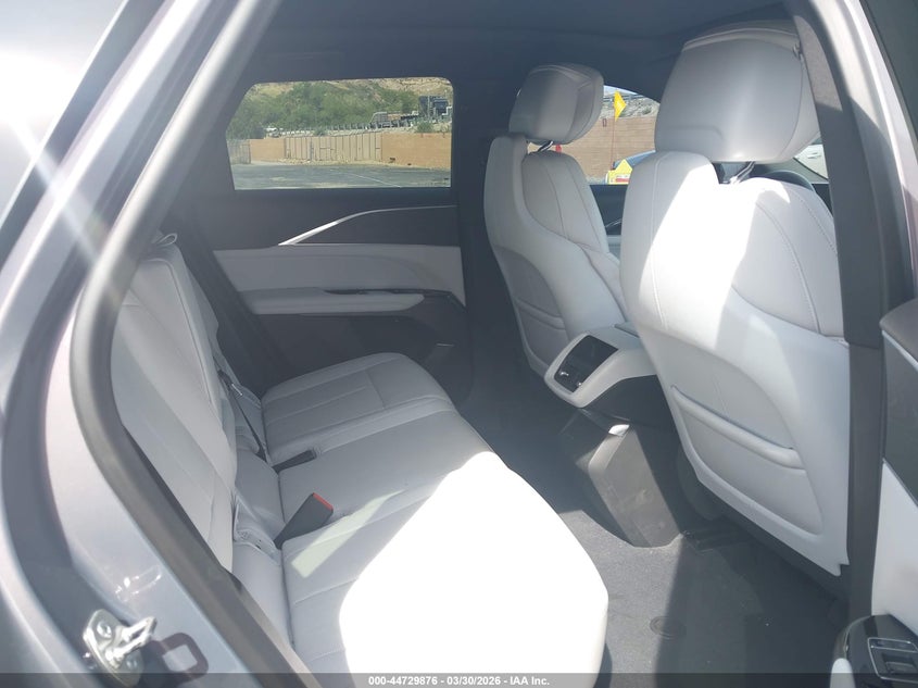 2024 Cadillac Lyriq Luxury W/1Sc VIN: 1GYKPPRK1RZ136111 Lot: 44729876