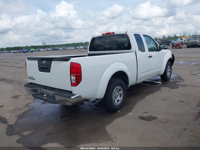 2016 Nissan Frontier S