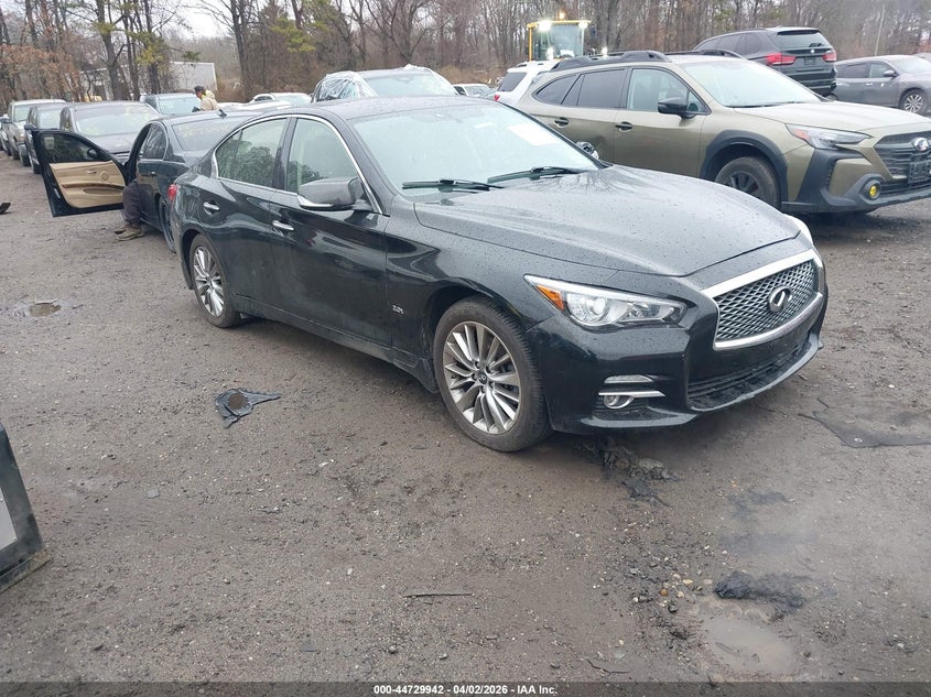 2018 Infiniti Q50 2.0T Luxe