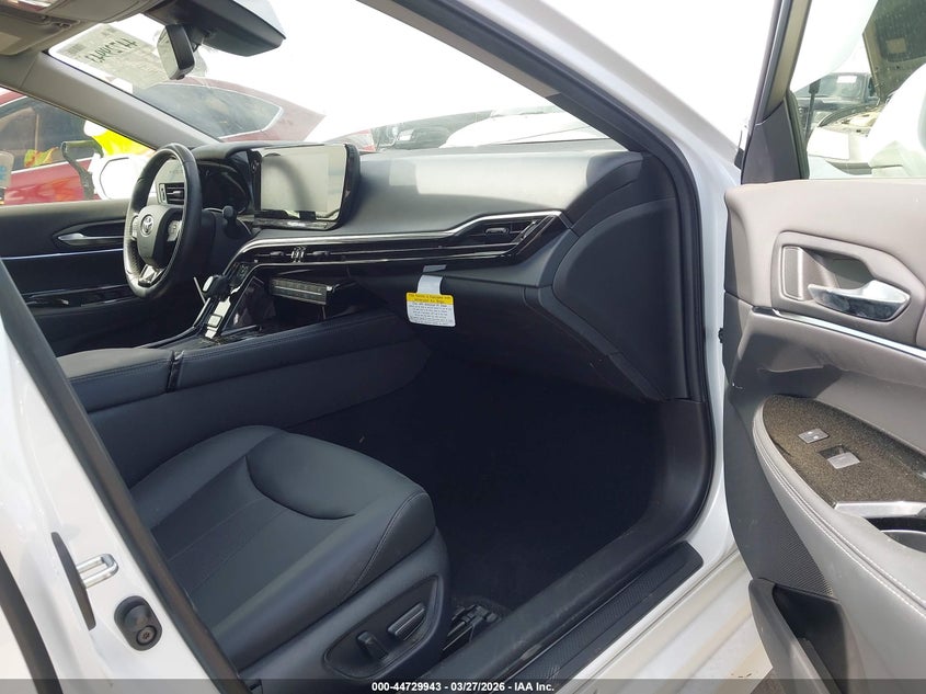 2022 Toyota Mirai Xle