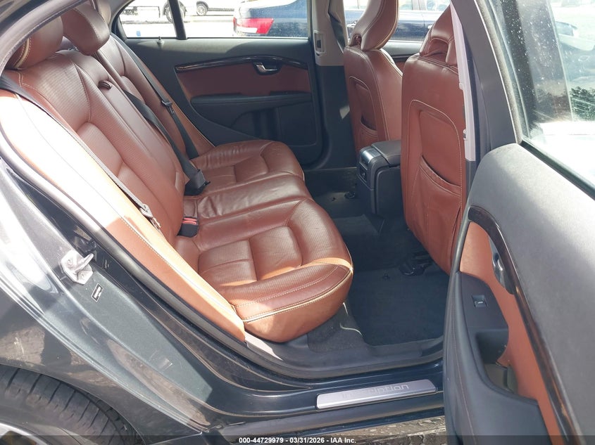 2015 Volvo S80 T5 Platinum VIN: YV140MAM6F1190491 Lot: 44729979