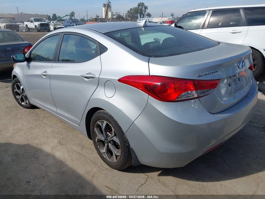 2012 Hyundai Elantra 1.8 Gls silver Lot 111044730056 Vin 5NPDH4AE8CH142888