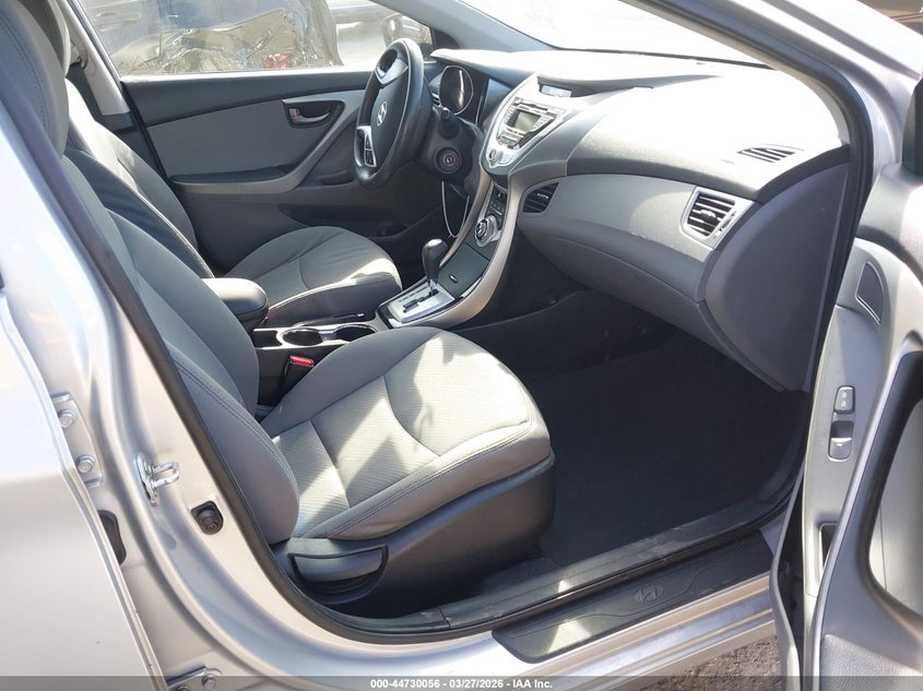 2012 Hyundai Elantra 1.8 Gls silver Lot 111044730056 Vin 5NPDH4AE8CH142888
