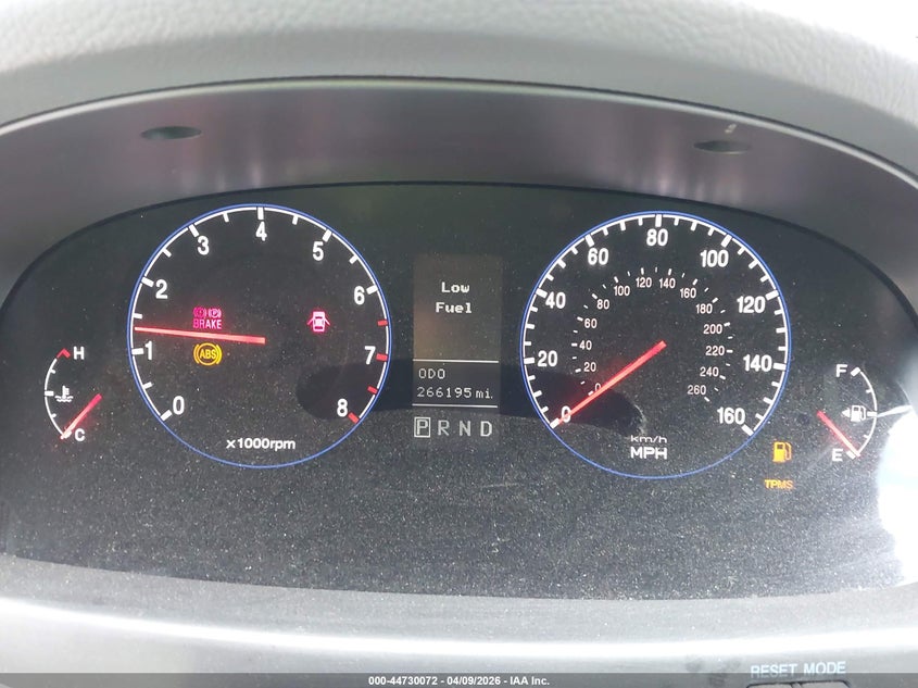 2008 Hyundai Azera Limited VIN: KMHFC46F98A294231 Lot: 44730072