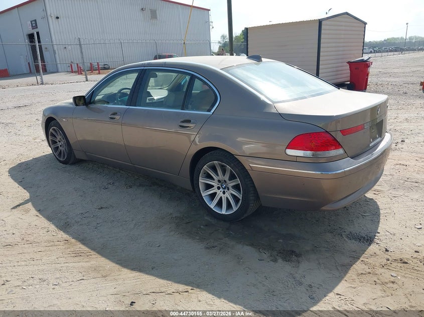 2004 BMW 745Li