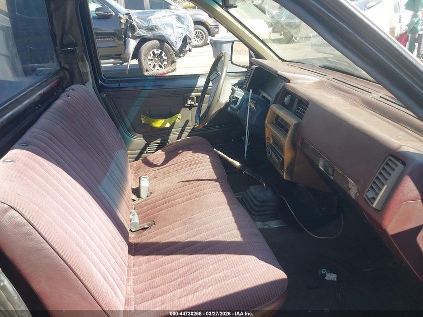 1987 Nissan D21 Short Bed