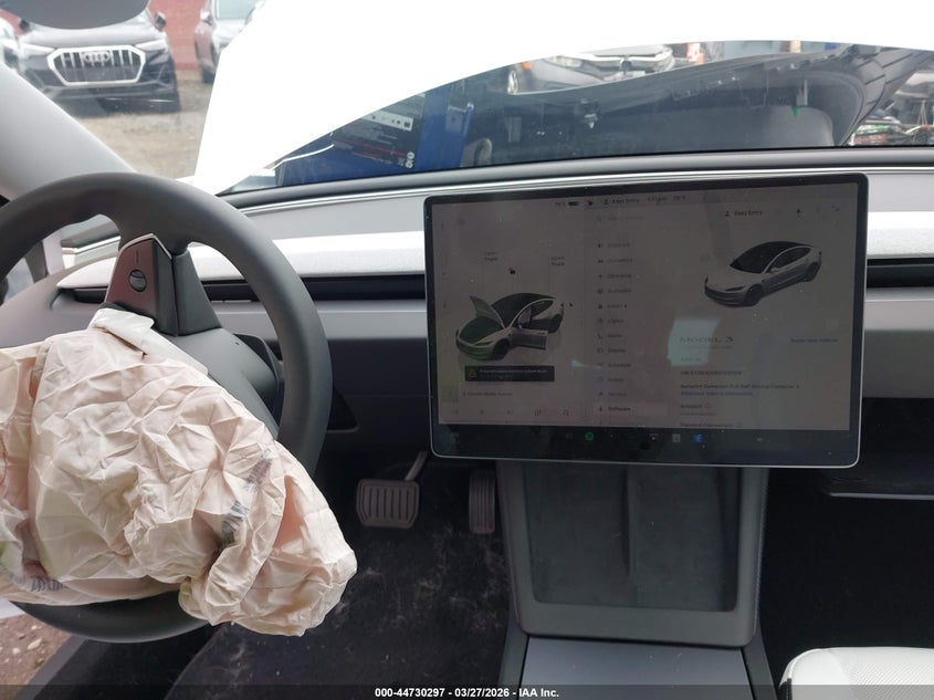 2025 Tesla Model 3 - вигляд 18