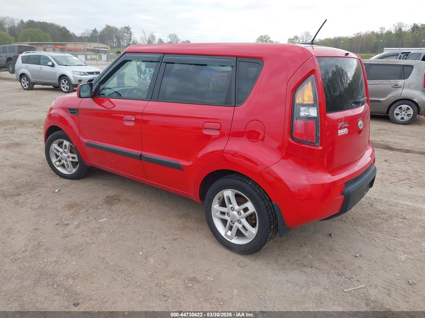2010 Kia Soul +