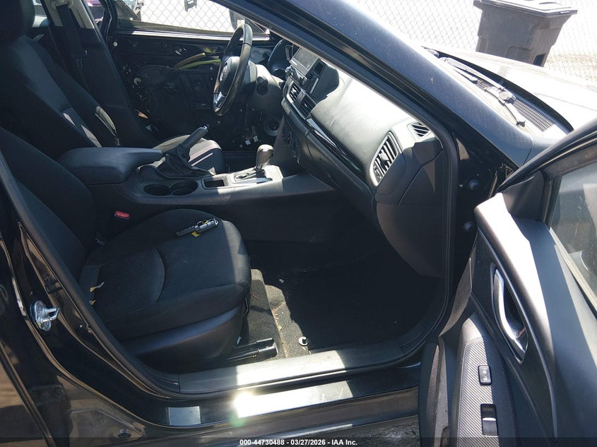 2015 Mazda Mazda3 I Sv