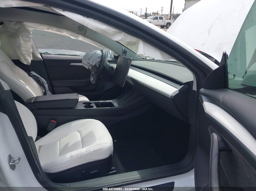 2022 Tesla Model 3 Long Range Dual Motor All-Wheel Drive