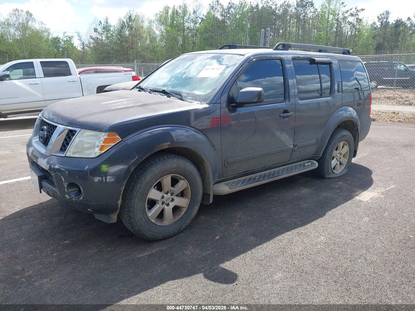 2010 Nissan Pathfinder Se