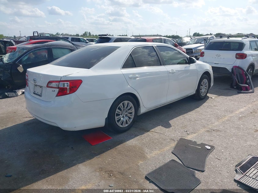 2014 Toyota Camry Le