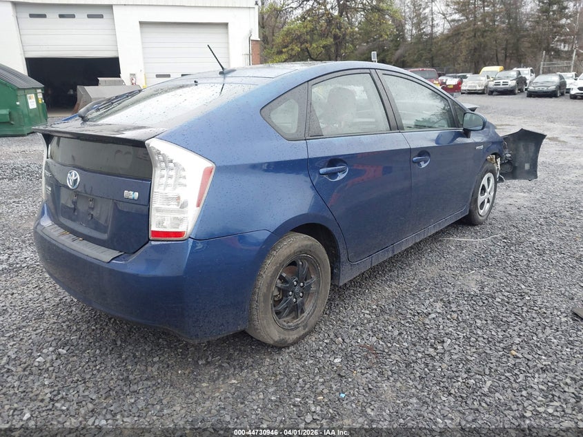 2010 Toyota Prius Iii