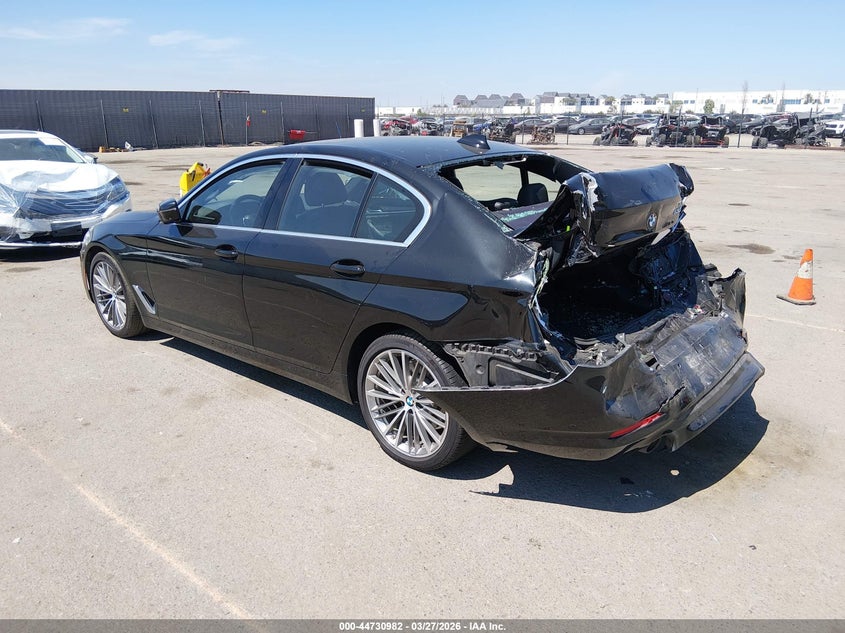 2019 BMW 530I