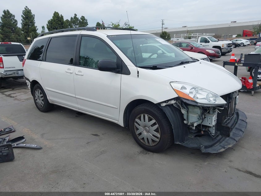 2008 Toyota Sienna Le