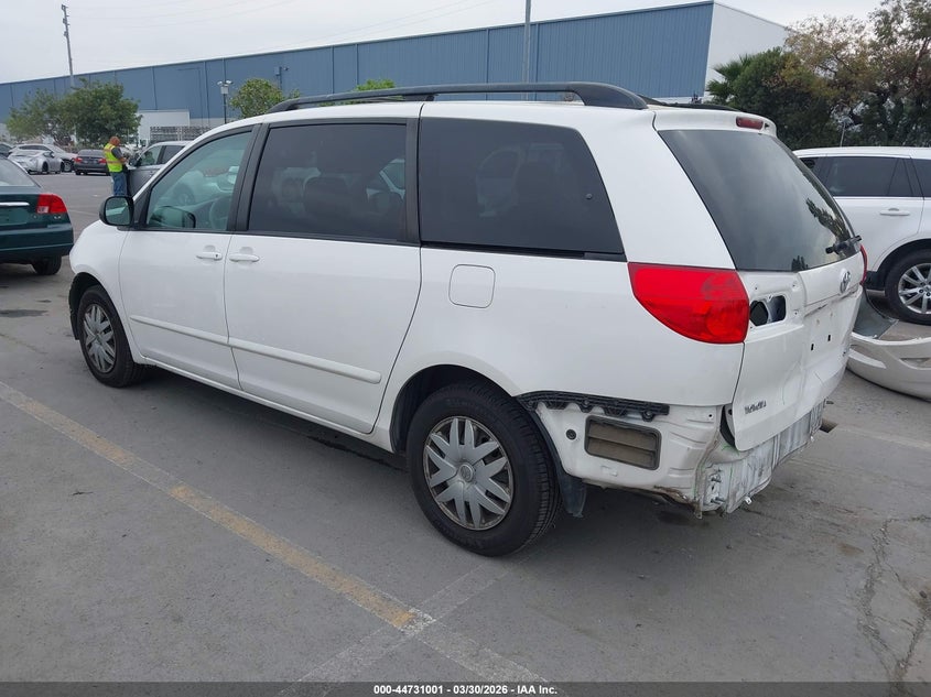 2008 Toyota Sienna Le