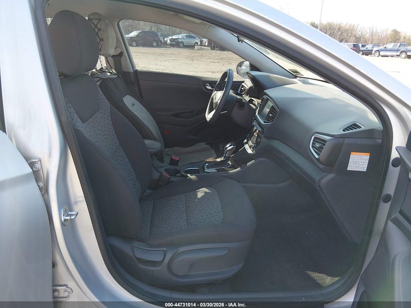 2018 Hyundai Ioniq Hybrid Blue