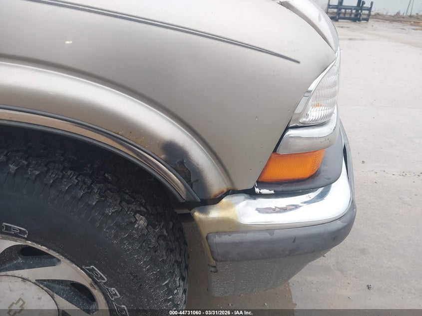 2000 Chevrolet Blazer VIN: 1GNDT13W2Y2185674 Lot: 44731060