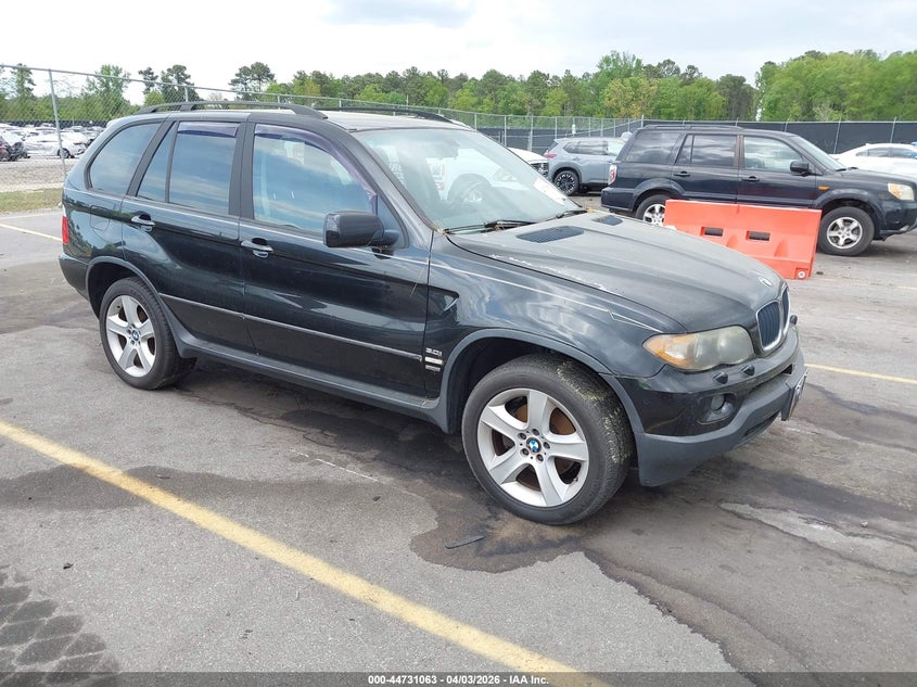 2004 BMW X5 3.0I