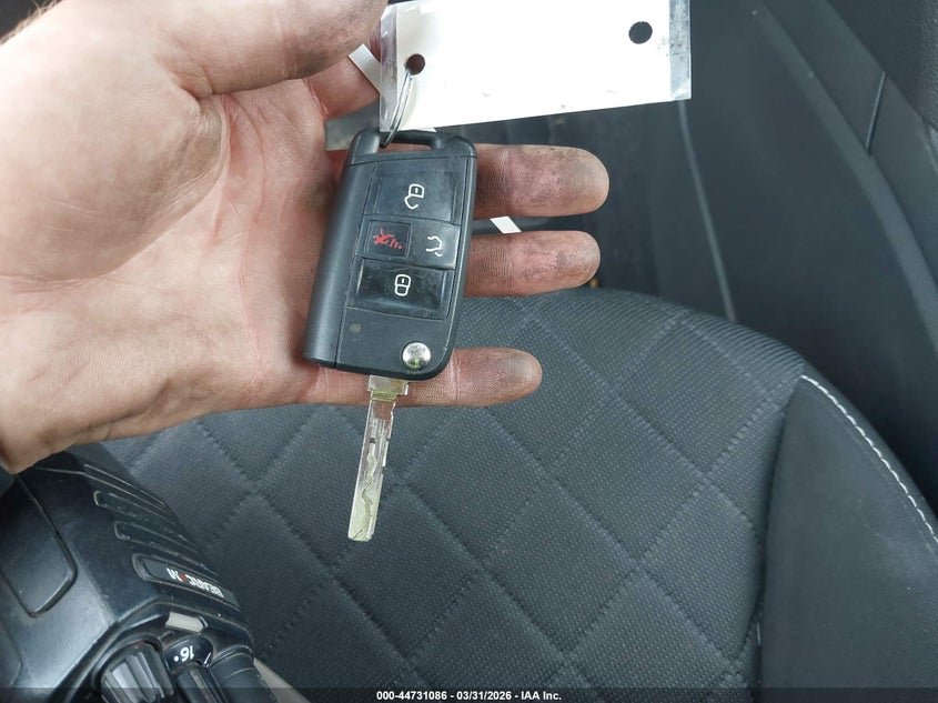 2021 Volkswagen Atlas Cross Sport 2.0T S VIN: 1V2GC2CAXMC208914 Lot: 44731086