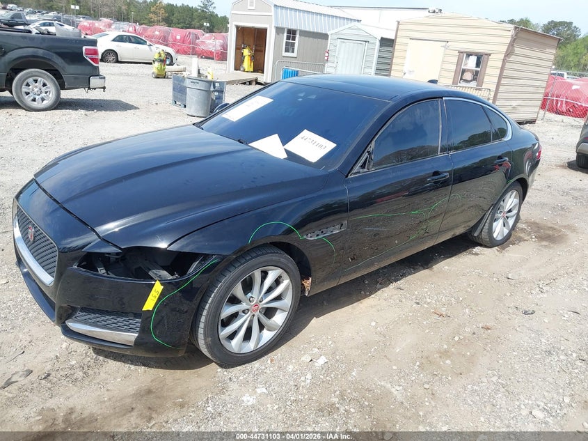 2017 JAGUAR XF auction photo 6