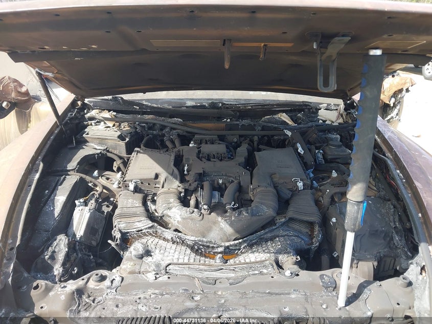 2013 Lexus Ls 460 VIN: JTHBL5EF9D5120106 Lot: 44731136