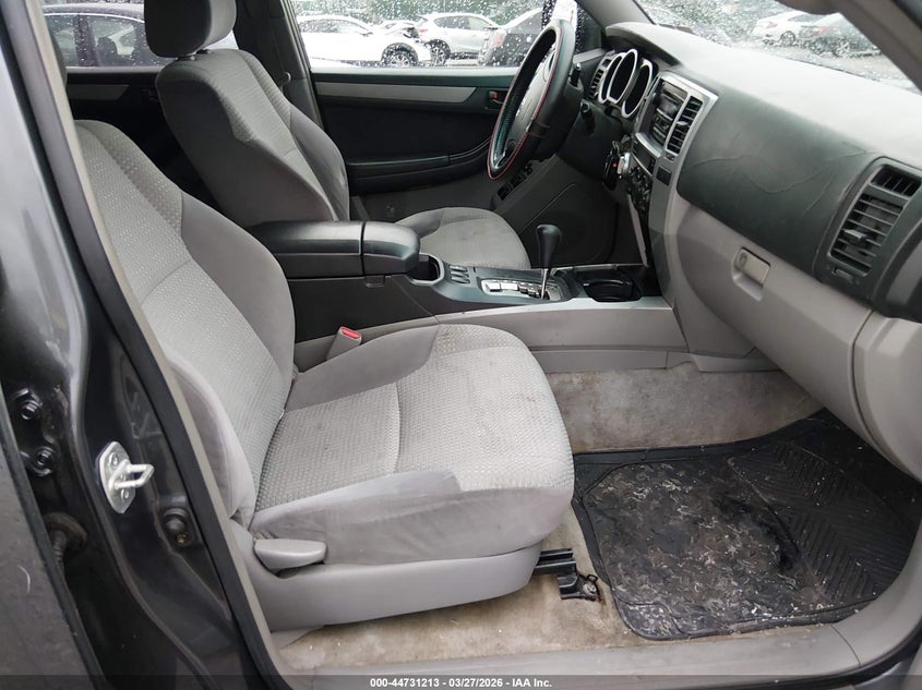 2005 Toyota 4Runner Sr5 V8