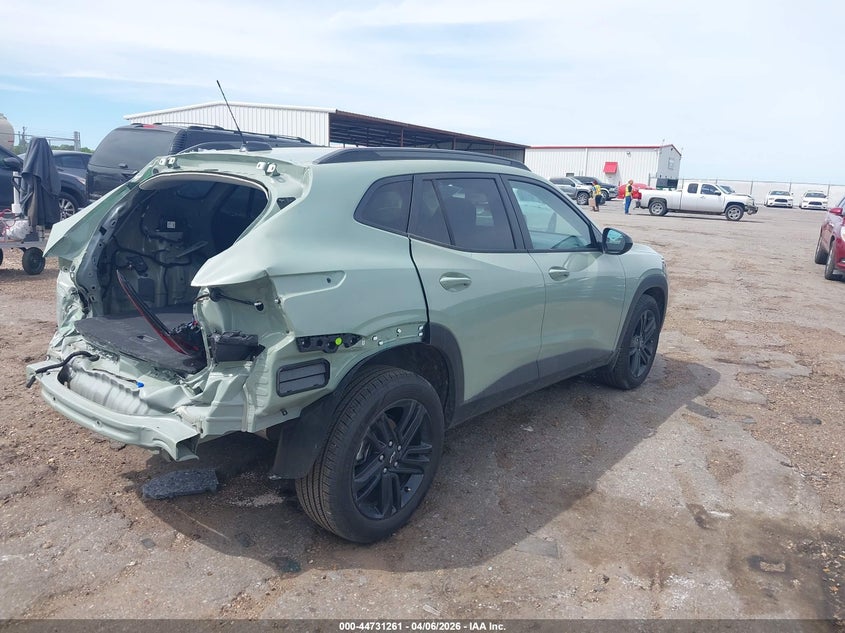 2026 CHEVROLET TRAX auction photo 4