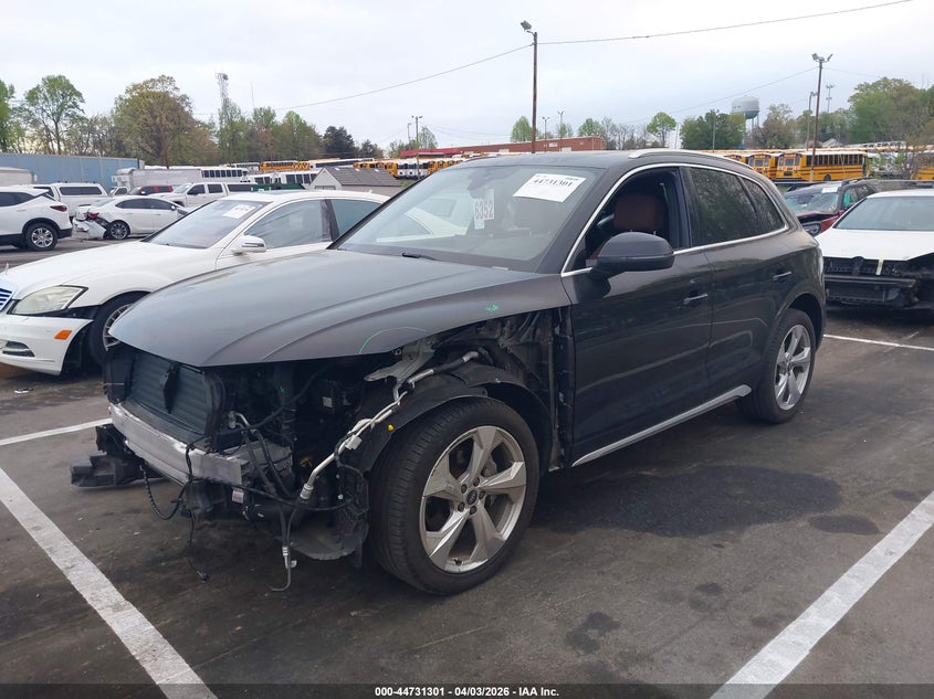 2022 AUDI Q5 2.0L I-4 DI, DOHC, V(VIN: WA1FAAFY2N2045957