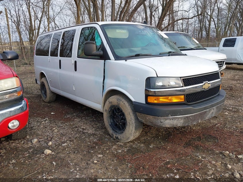 2018 Chevrolet Express 2500 Lt