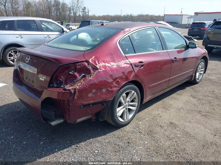 2010 Nissan Altima 3.5 Sr
