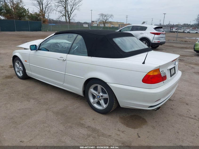 2002 BMW 325Ci