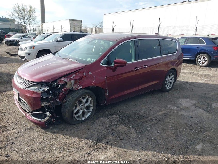 2019 Chrysler Pacifica Touring Plus