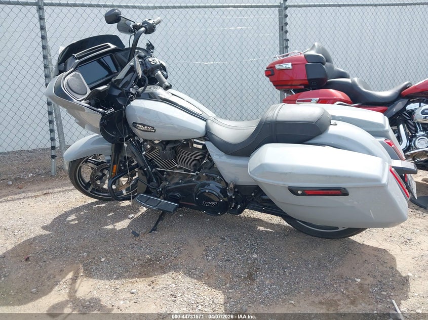 2025 Harley-Davidson Fltrx VIN: 1HD1KH715SB608646 Lot: 44731571