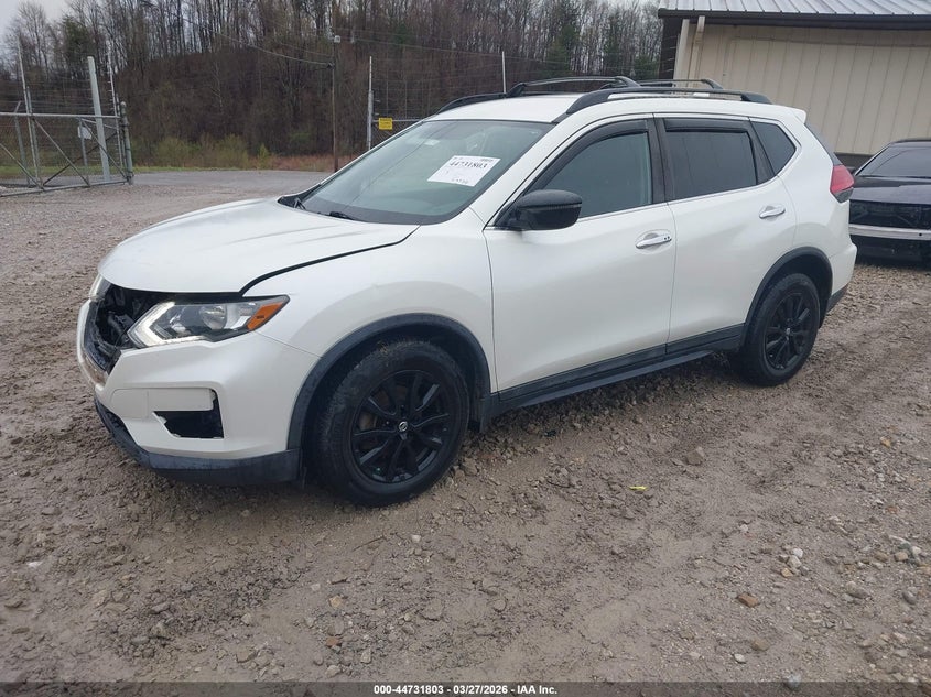 2017 Nissan Rogue Sv
