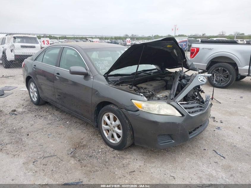 2011 Toyota Camry Le