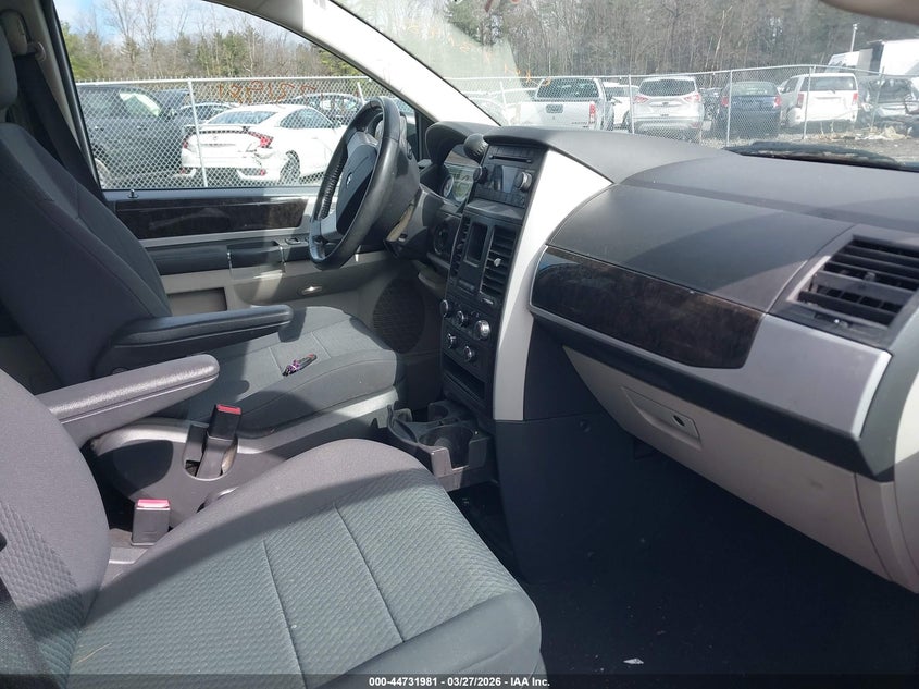 2010 Dodge Grand Caravan Sxt