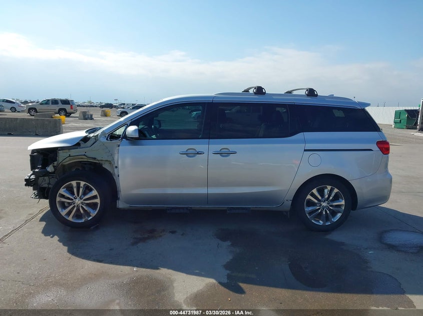 VIN KNDME5C12H6273048 2017 KIA SEDONA SX LUXURY