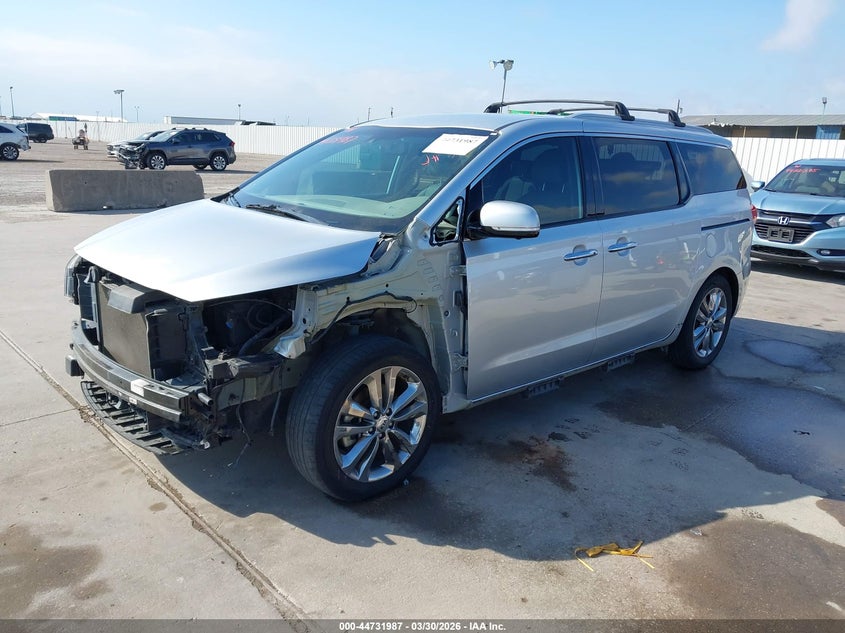 VIN KNDME5C12H6273048 2017 KIA SEDONA SX LUXURY