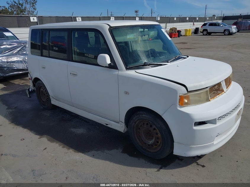 2005 Scion Xb