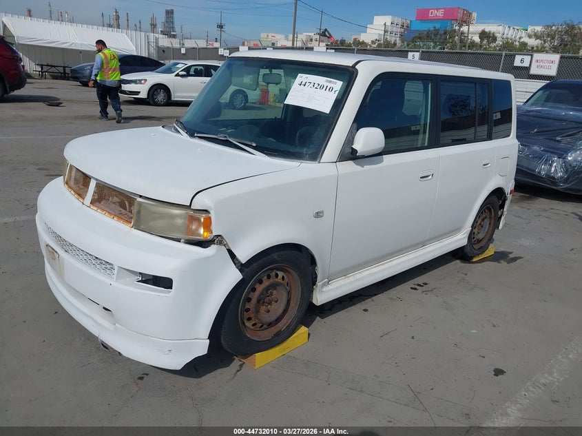 2005 Scion Xb