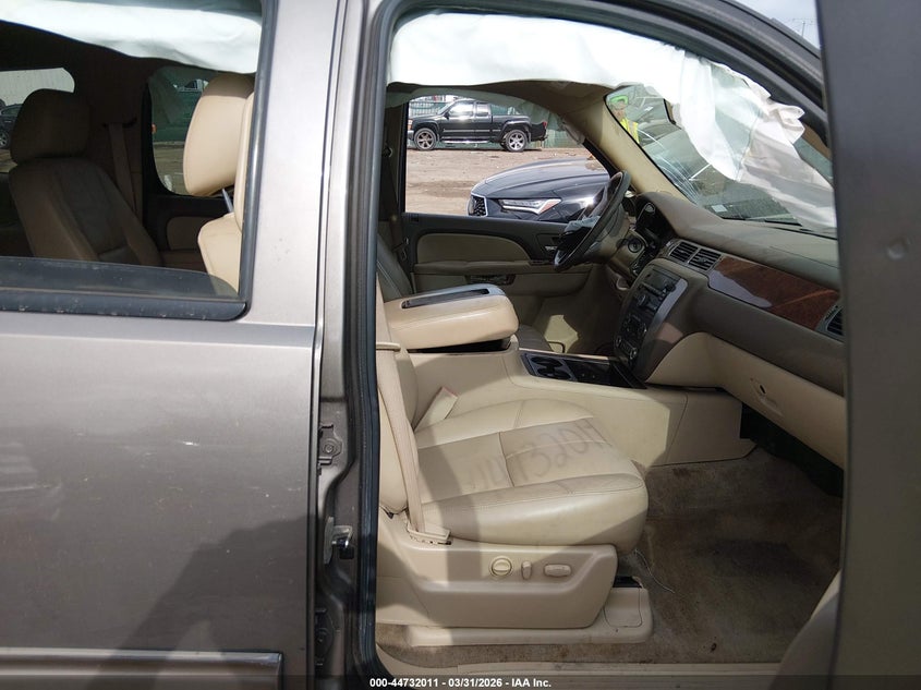 2011 GMC Yukon Xl 1500 Slt