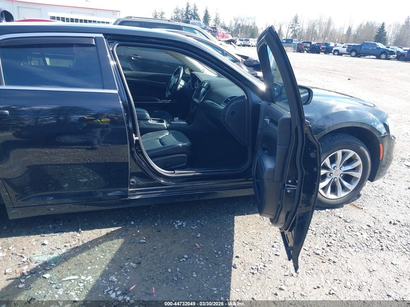 2015 Chrysler 300 Limited