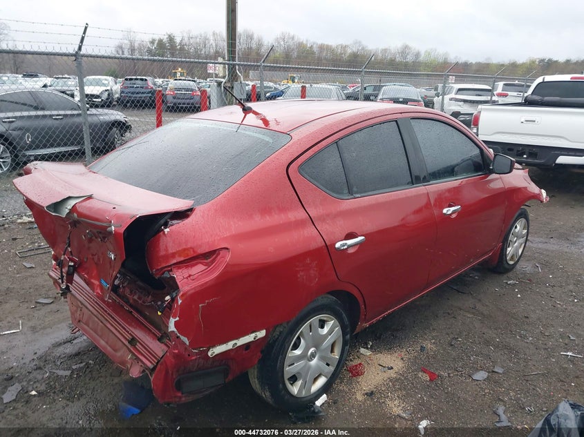 2016 Nissan Versa 1.6 Sv